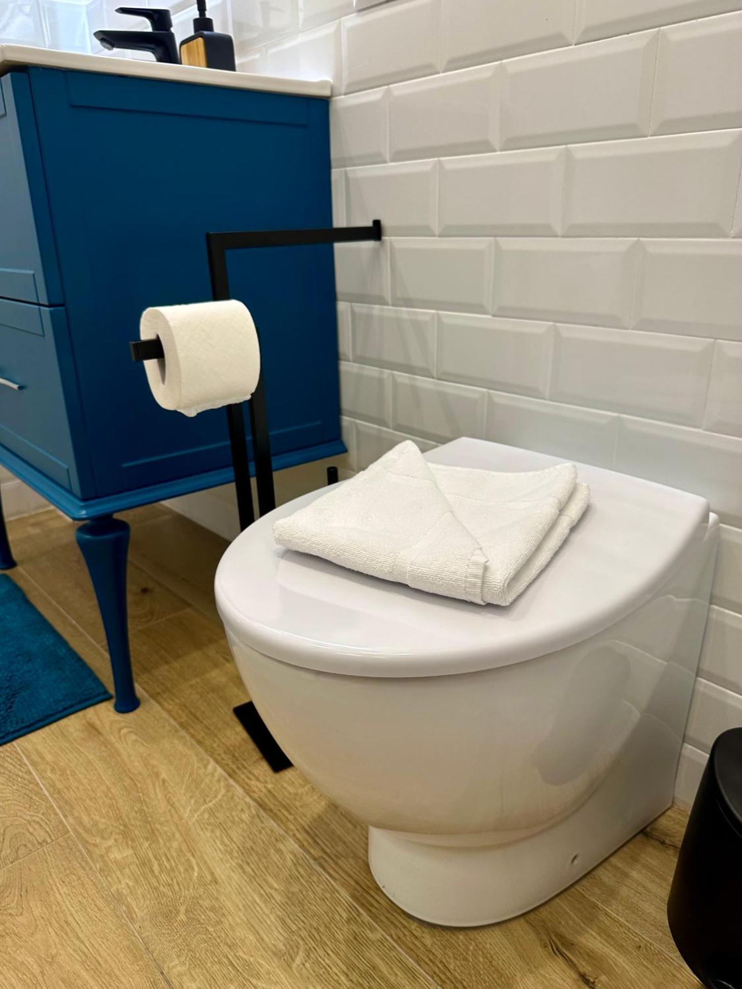 Lr Deluxe Apartments - Porta Venezia - Bilocale Con Giardino Privato มิลาน ภายนอก รูปภาพ