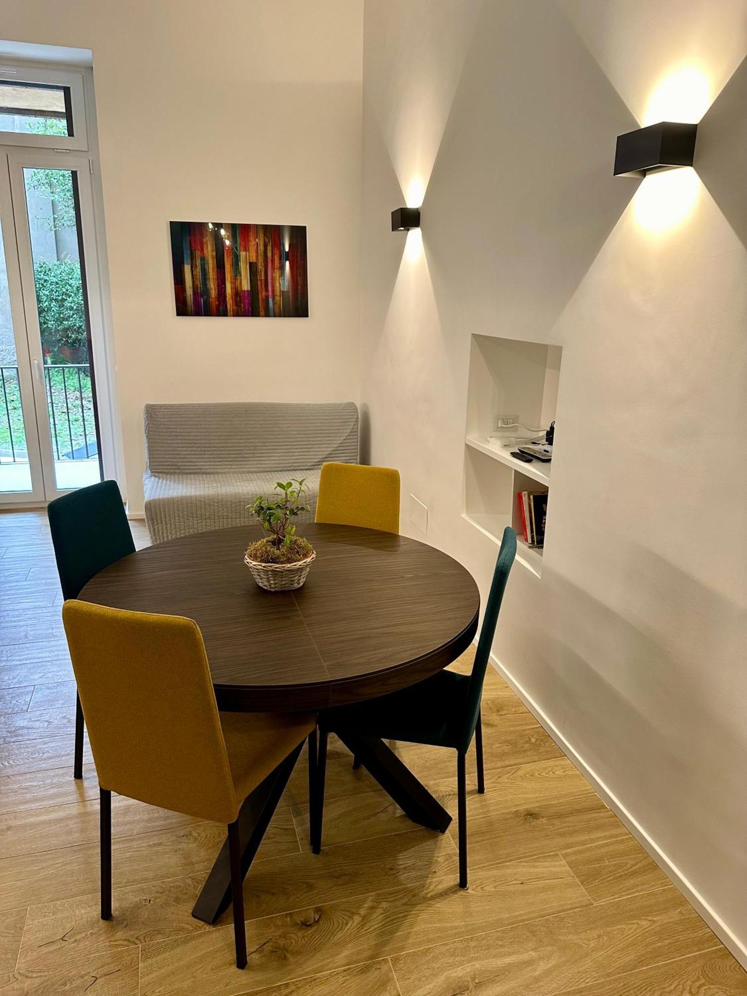 Lr Deluxe Apartments - Porta Venezia - Bilocale Con Giardino Privato มิลาน ภายนอก รูปภาพ