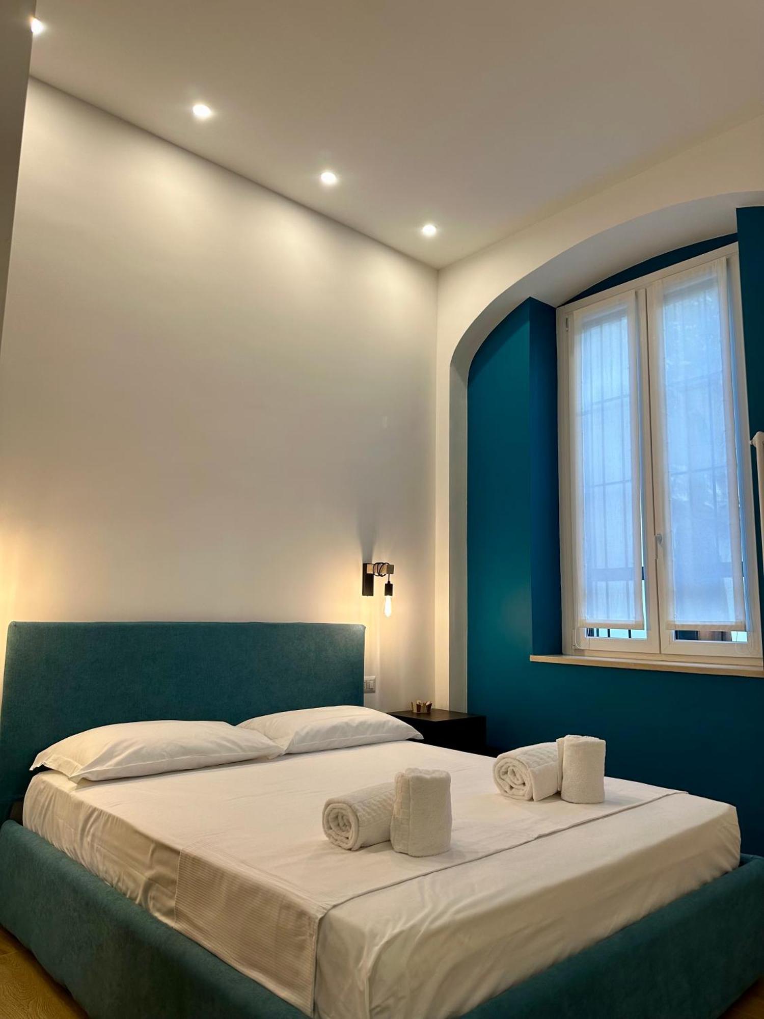 Lr Deluxe Apartments - Porta Venezia - Bilocale Con Giardino Privato มิลาน ภายนอก รูปภาพ